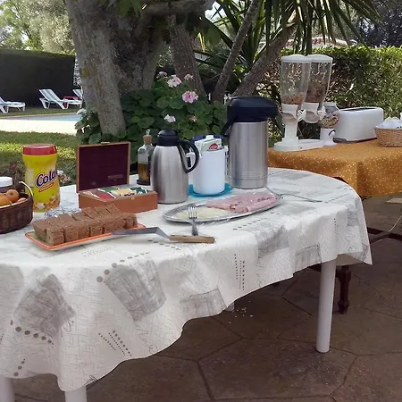 Finca La Luz Bed & Breakfast *